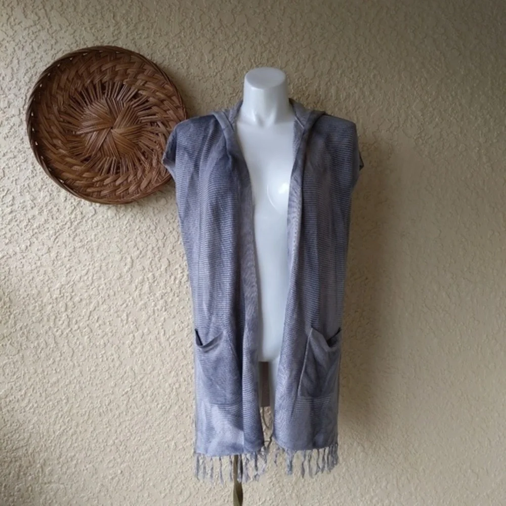 Nwt Love Scarlett hooded‎ cardigan w/ tassels